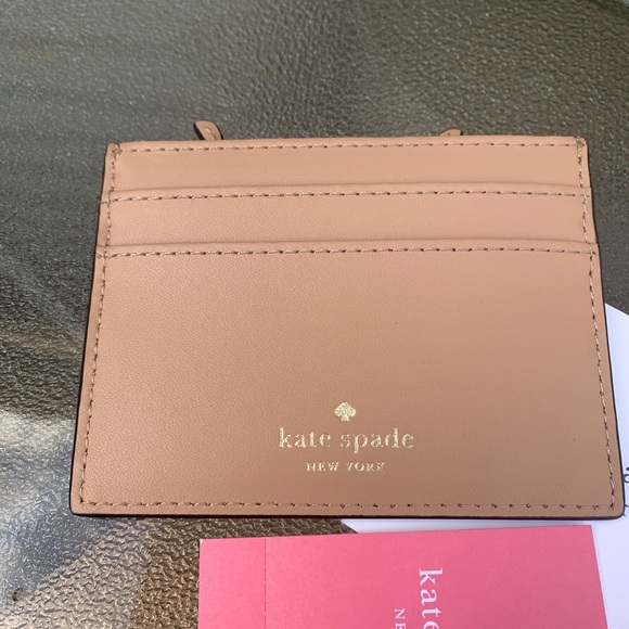 Authentic Kate Spade leather Strawberries card cs - Picture 7 of 11